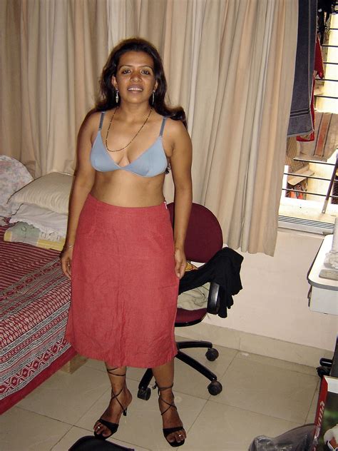 Amateur Amateur Indian Milf Rahee Set 057 High Meaning Of Milf