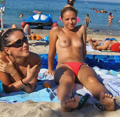 Candid teen beach nude - Nude gallery Candid teen beach nude Nude gallery