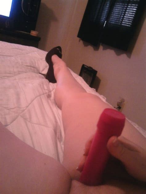 Home Porn Jpg | kik milf Cheryl likes to be seen