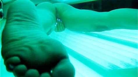 HOT MILF SECRETLY FILMED MASTURBATING IN TANNING BED ... HOT MILF SECRETLY FILMED MASTURBATING IN TANNING BED