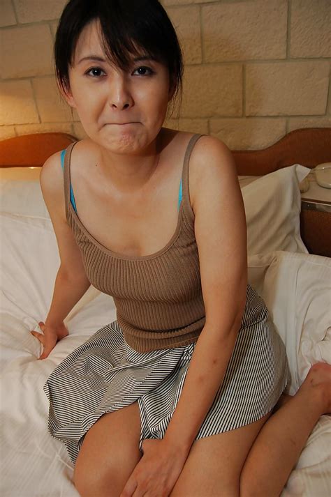 Shy asian MILF getting naked and vibing her unshaven ... Shy asian MILF getting naked and vibing her unshaven