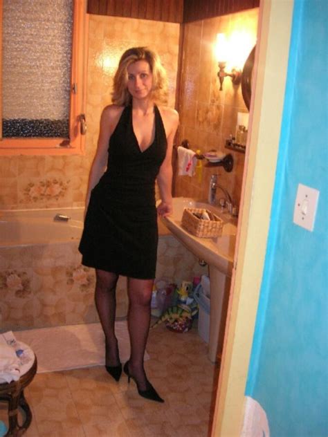 Real Amateur Set â€“ French Milf Sandrine