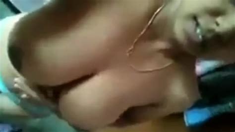 Hot Sexy Indian MILF Showing Bigf Boobs Tits in Saree ... Hot Sexy Indian MILF Showing Bigf Boobs Tits in Saree